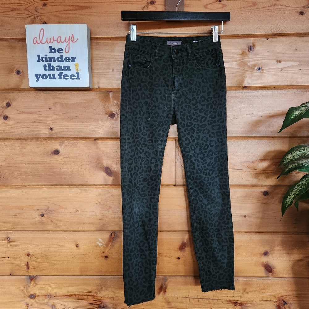 DL1961 💜 Florence Instasculpt Skinny Mid Rise Green Snow Leopard Jeans 23 X 25"
